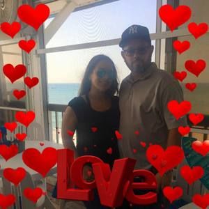 Meet your Posher, Felicita